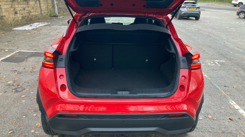 Nissan Juke 1.0 DiG-T 114 N-Connecta 5dr Petrol Hatchback